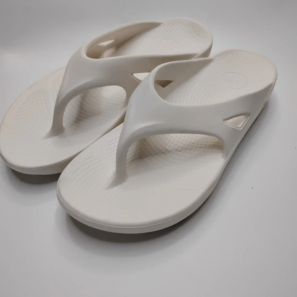 Hurley Injection Flip Flops Men's 10 White Comfort Sandals
